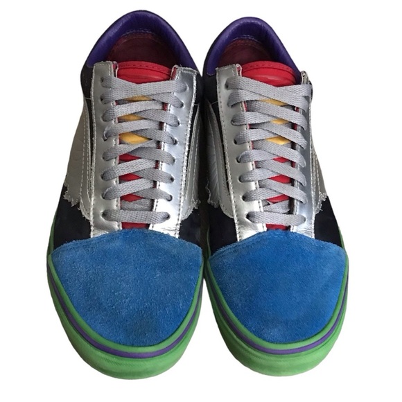 Pre-loved Vans off the Wall Men’s X Marvel old skool shoes Avengers - Picture 3 of 9